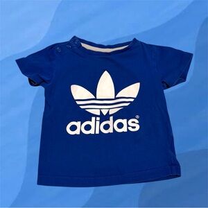Adidas T-Shirt